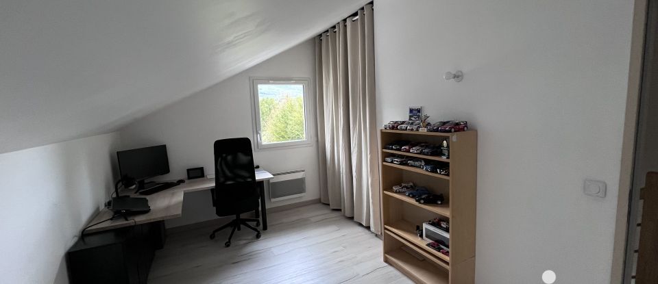 Maison 4 pièces de 90 m² à Seyssel (74910)