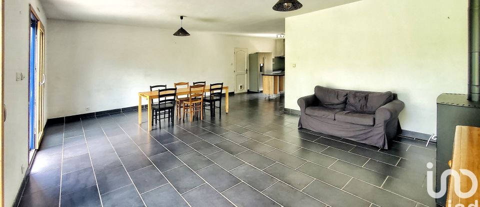 Maison 8 pièces de 145 m² à Monterblanc (56250)