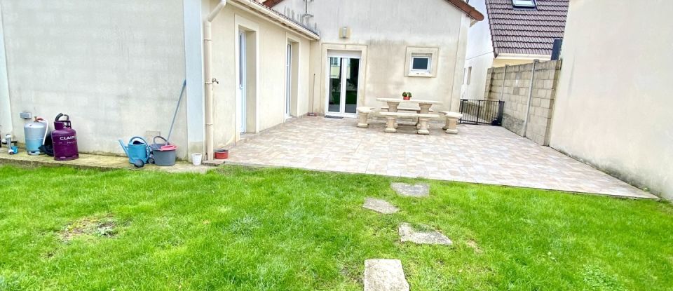 Maison traditionnelle 4 pièces de 60 m² à Mitry-Mory (77290)