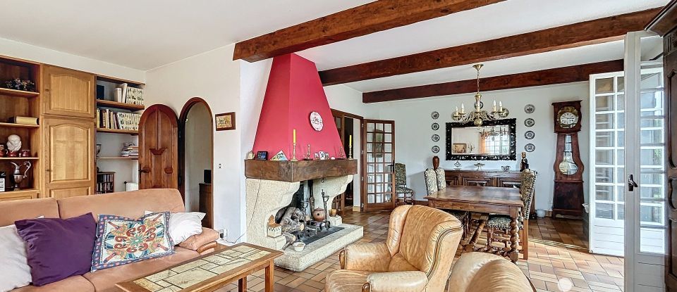 Maison 7 pièces de 167 m² à Montberon (31140)