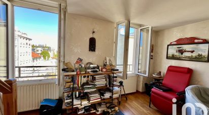 Appartement 3 pièces de 42 m² à Paris (75014)