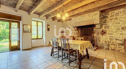 Country house 2 rooms of 57 m² in Cuguen (35270)