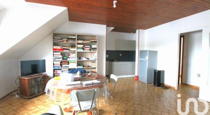 Apartment 3 rooms of 58 m² in Gouville-sur-Mer (50560)