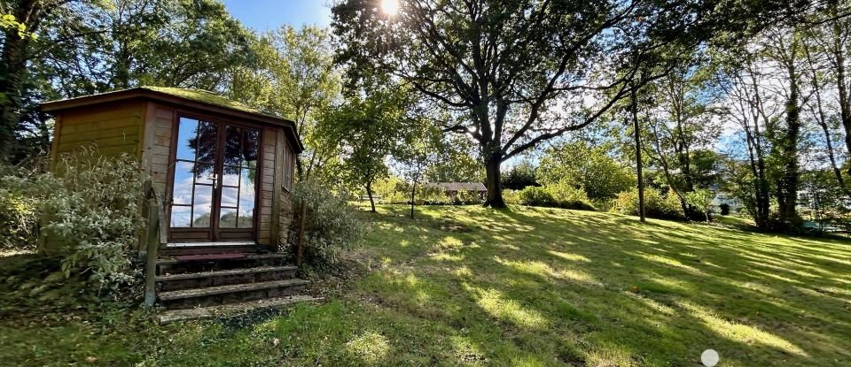 House 10 rooms of 380 m² in Saumur (49400)