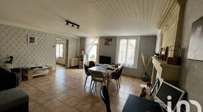 House 4 rooms of 101 m² in LORETZ D'ARGENTON (79290)