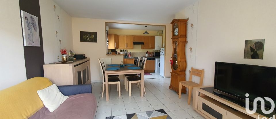 Appartement 3 pièces de 60 m² à Élancourt (78990)