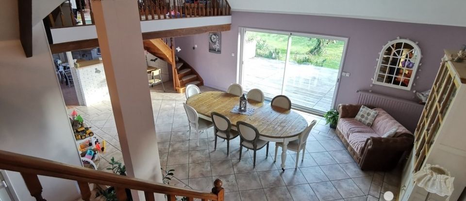 House 6 rooms of 235 m² in Fresnicourt-le-Dolmen (62150)