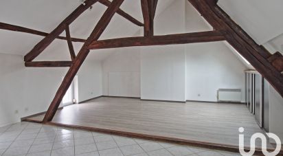 Appartement 1 pièce de 42 m² à Luzarches (95270)