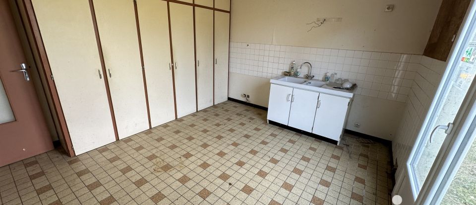 Maison traditionnelle 4 pièces de 90 m² à Vaux-le-Pénil (77000)