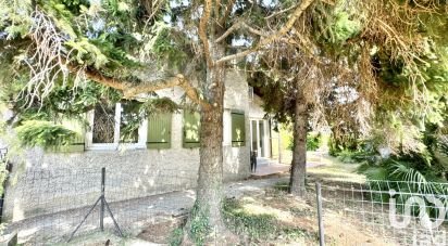 Traditional house 4 rooms of 78 m² in Bollène (84500)