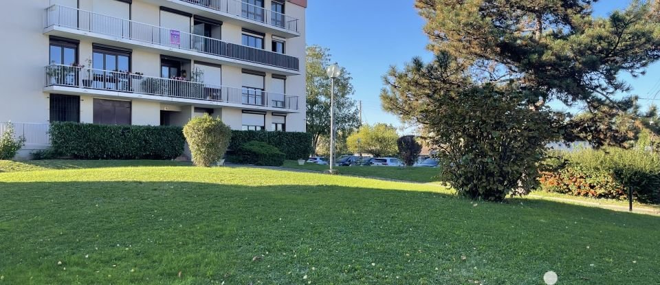 Appartement 4 pièces de 87 m² à Vaujours (93410)