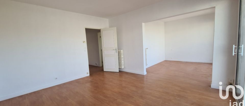 Appartement 4 pièces de 75 m² à Vannes (56000)