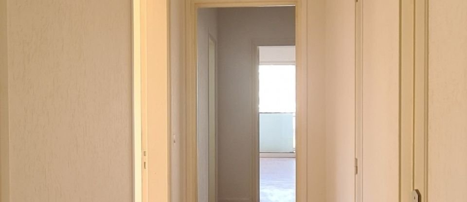 Appartement 4 pièces de 75 m² à Vannes (56000)