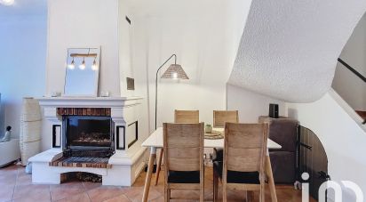 Maison 4 pièces de 105 m² à Grasse (06130)