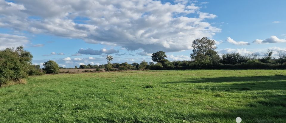 Ferme 6 pièces de 100 m² à Bouresse (86410)