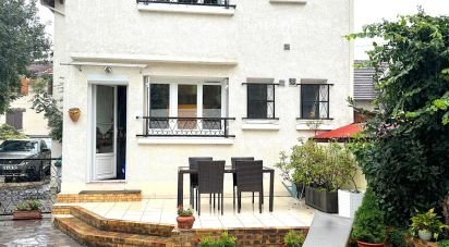 Traditional house 5 rooms of 126 m² in Rosny-sous-Bois (93110)