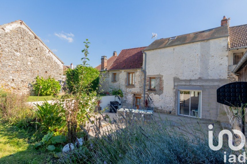 Maison 5 pièces de 100 m² à Villers-en-Arthies (95510)