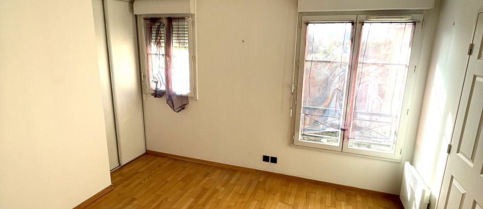 Apartment 6 rooms of 90 m² in Bondy (93140)