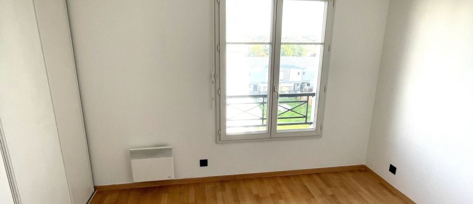 Apartment 6 rooms of 90 m² in Bondy (93140)