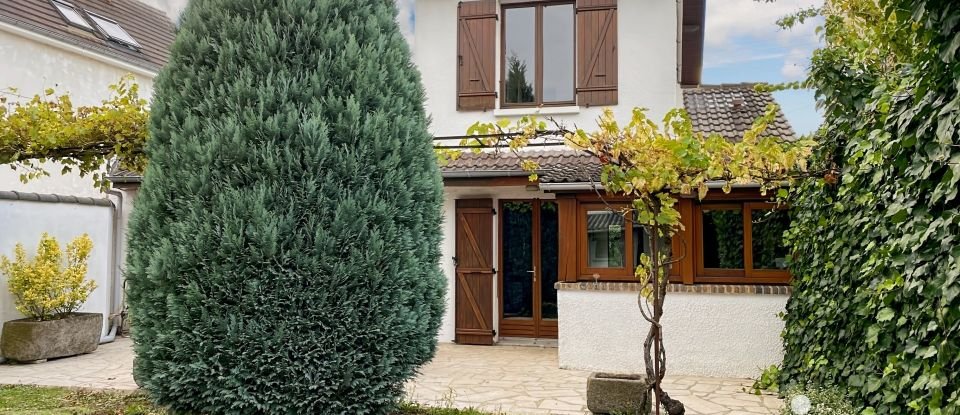 Maison traditionnelle 5 pièces de 113 m² à Eaubonne (95600)