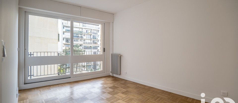 Appartement 5 pièces de 103 m² à Paris (75016)