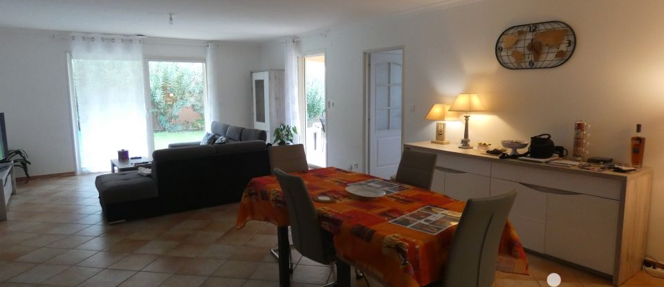 House 5 rooms of 134 m² in Saint-Paul-Trois-Châteaux (26130)