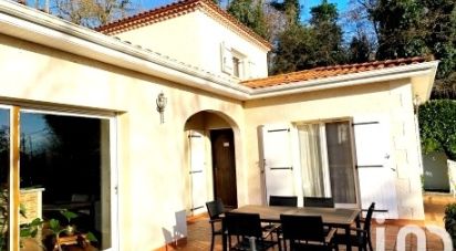 Maison 8 pièces de 175 m² à Libourne (33500)