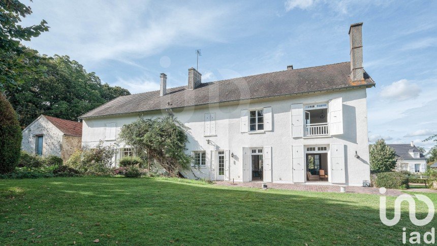 Mansion 10 rooms of 360 m² in Giremoutiers (77120)