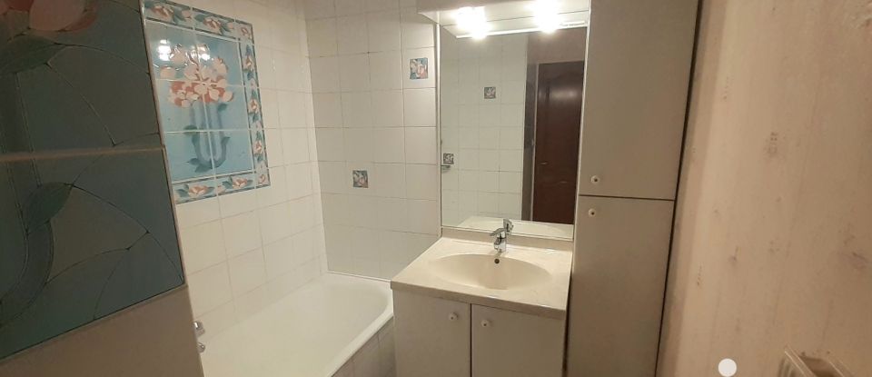 Apartment 4 rooms of 69 m² in Algrange (57440)