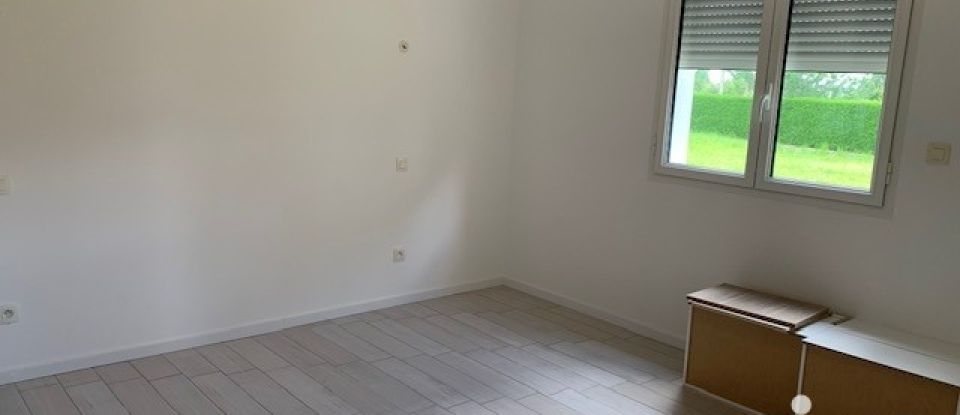 Maison 3 pièces de 202 m² à Castelsarrasin (82100)