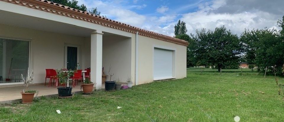 Maison 3 pièces de 202 m² à Castelsarrasin (82100)