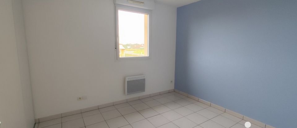 Duplex 3 pièces de 65 m² à Les Billaux (33500)