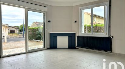 Maison traditionnelle 4 pièces de 105 m² à Ménesplet (24700)