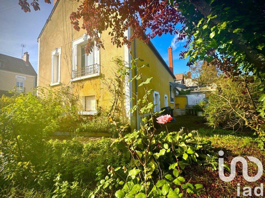 House 6 rooms of 110 m² in Ménétréol-sous-Sancerre (18300)