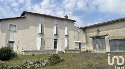 Maison 7 pièces de 169 m² à Néré (17510)