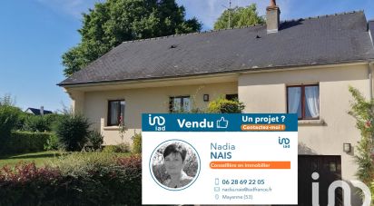 House 5 rooms of 112 m² in Andouillé (53240)