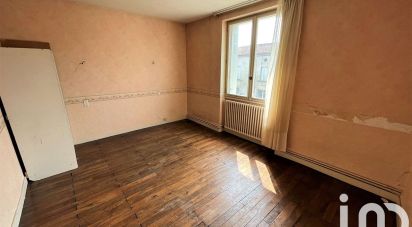 House 5 rooms of 122 m² in La Ferrière-en-Parthenay (79390)