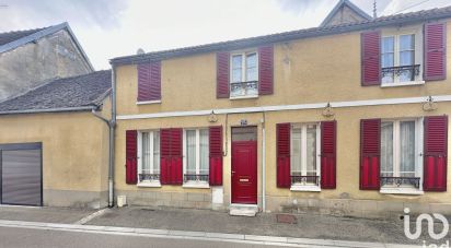 Maison 6 pièces de 100 m² à Villeneuve-sur-Yonne (89500)