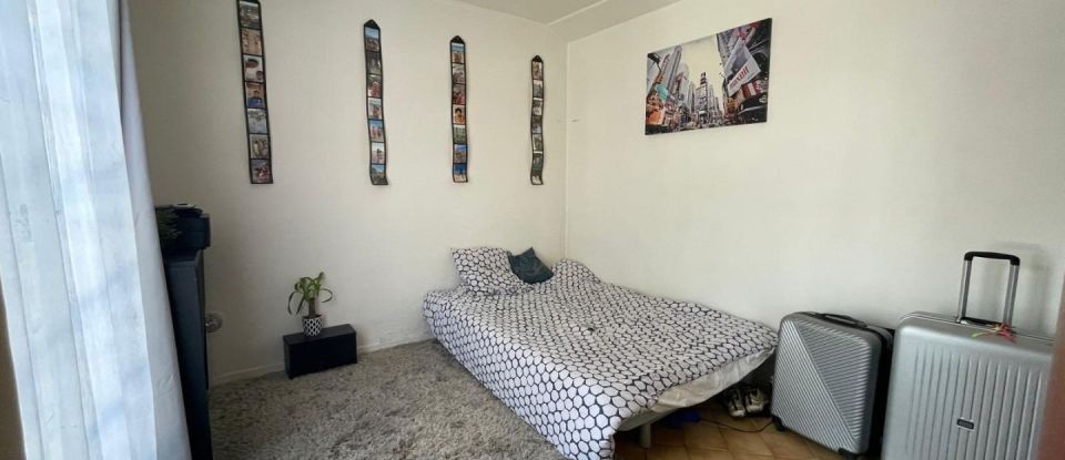 House 4 rooms of 72 m² in Montreuil (93100)