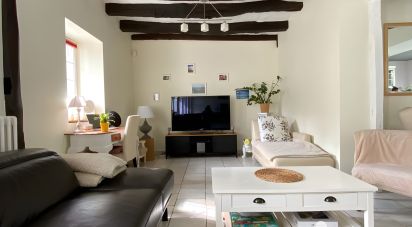 House 6 rooms of 195 m² in Veigné (37250)