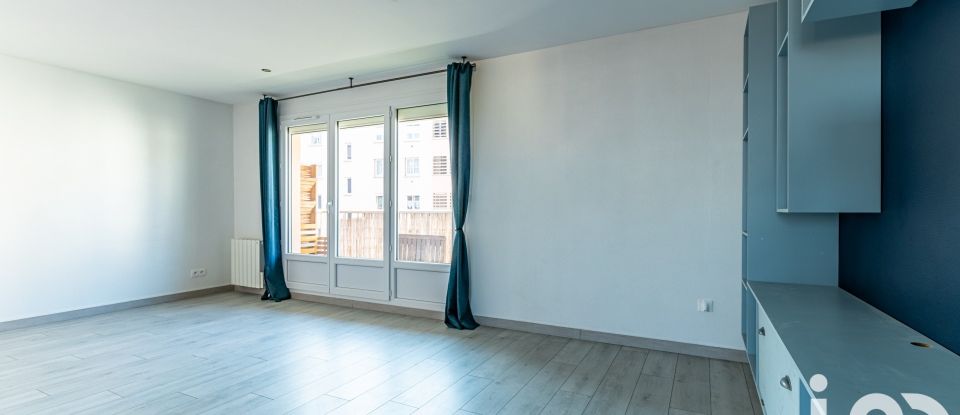 Apartment 4 rooms of 68 m² in Dijon (21000)