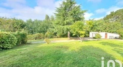 Land of 1,433 m² in Montfort-sur-Meu (35160)