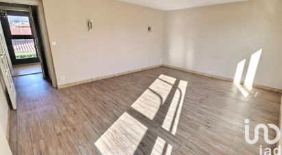 Appartement 3 pièces de 65 m² à Plan-de-Cuques (13380)