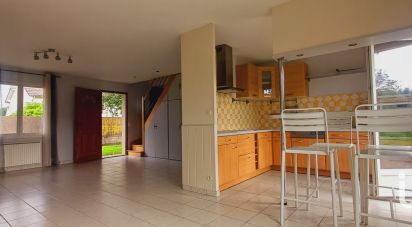 House 8 rooms of 140 m² in Averdon (41330)