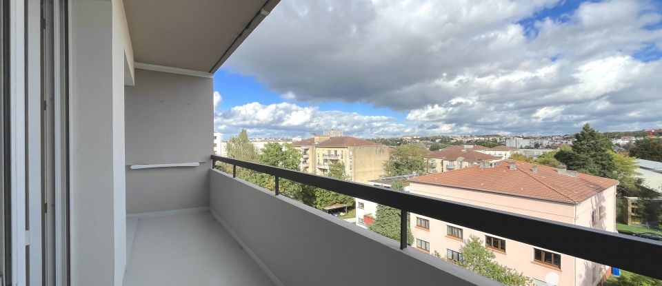 Apartment 4 rooms of 84 m² in Metz (57000)