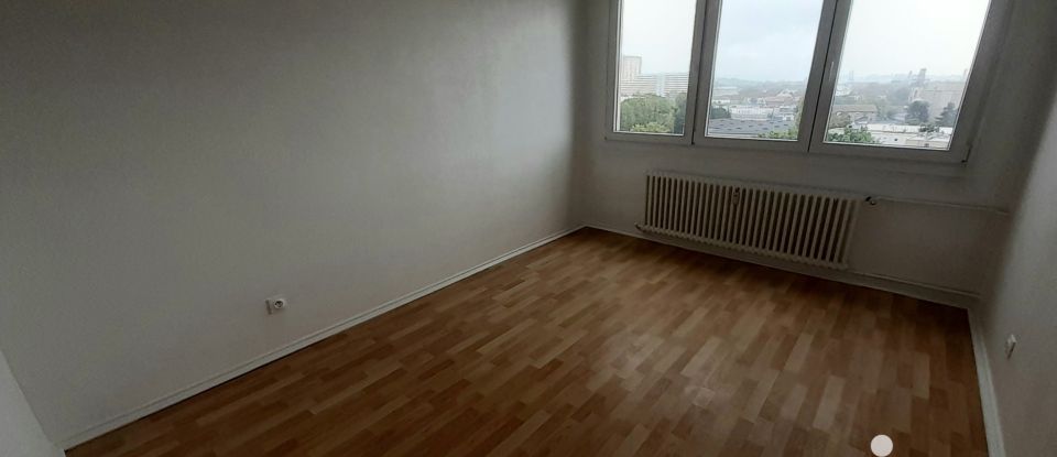 Apartment 4 rooms of 85 m² in Metz (57050)