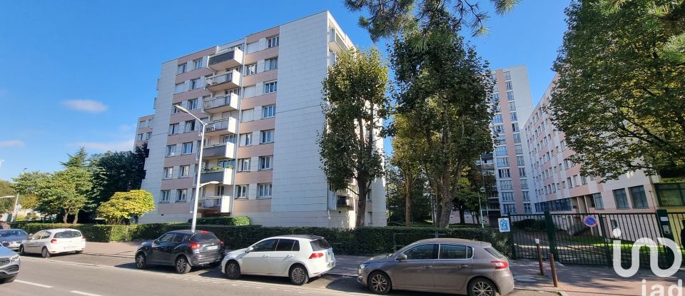 Apartment 4 rooms of 82 m² in Neuilly-sur-Marne (93330)