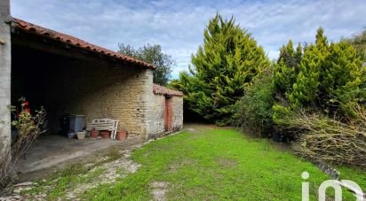 Country house 4 rooms of 96 m² in Vix (85770)