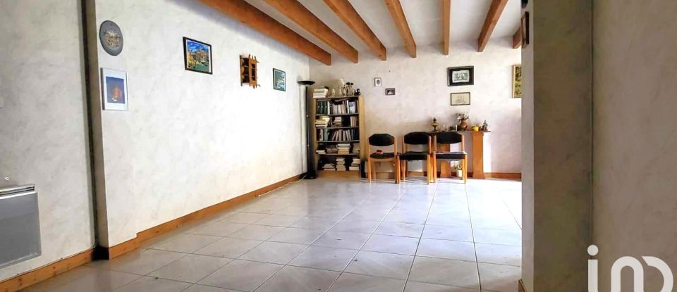 Country house 4 rooms of 96 m² in Vix (85770)