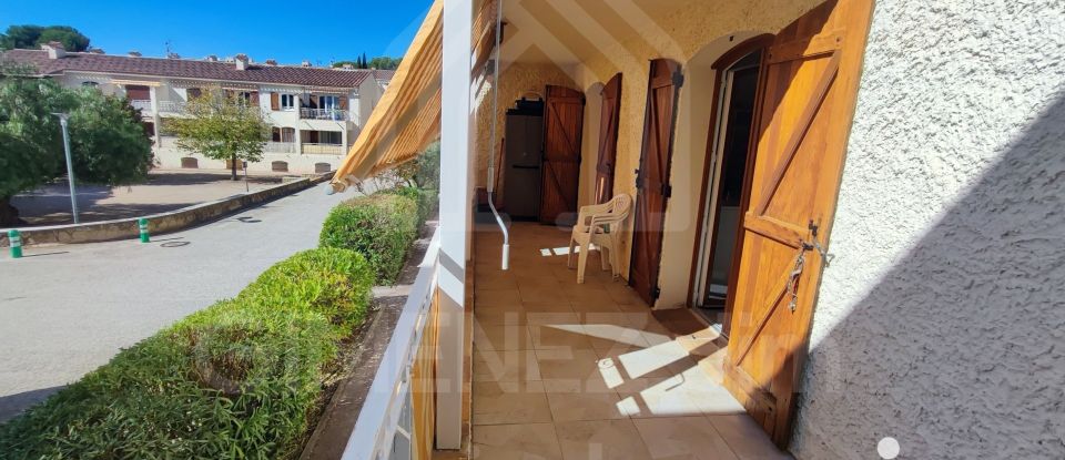 Apartment 1 room of 27 m² in Saint-Cyr-sur-Mer (83270)